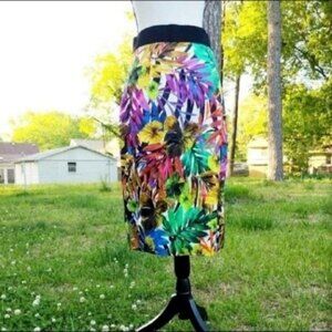 Milly Vibrant Tropical Floral Pencil Skirt 8